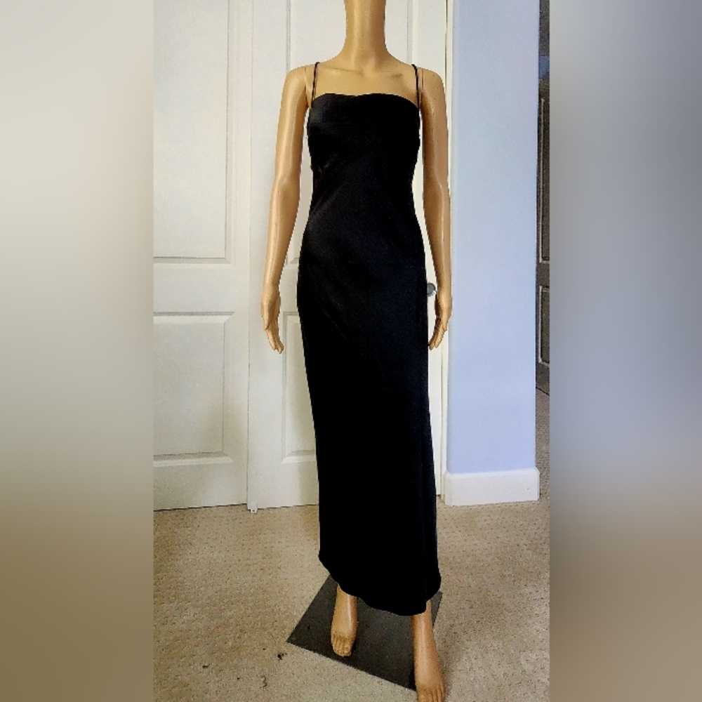 Beautiful satin backless dress